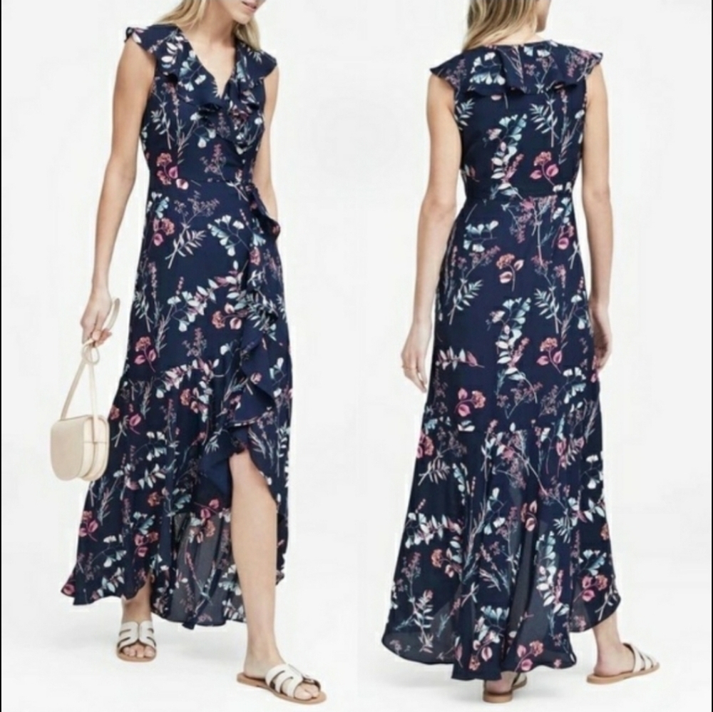 BANANA Republic, floral Maxi dress, Size 4